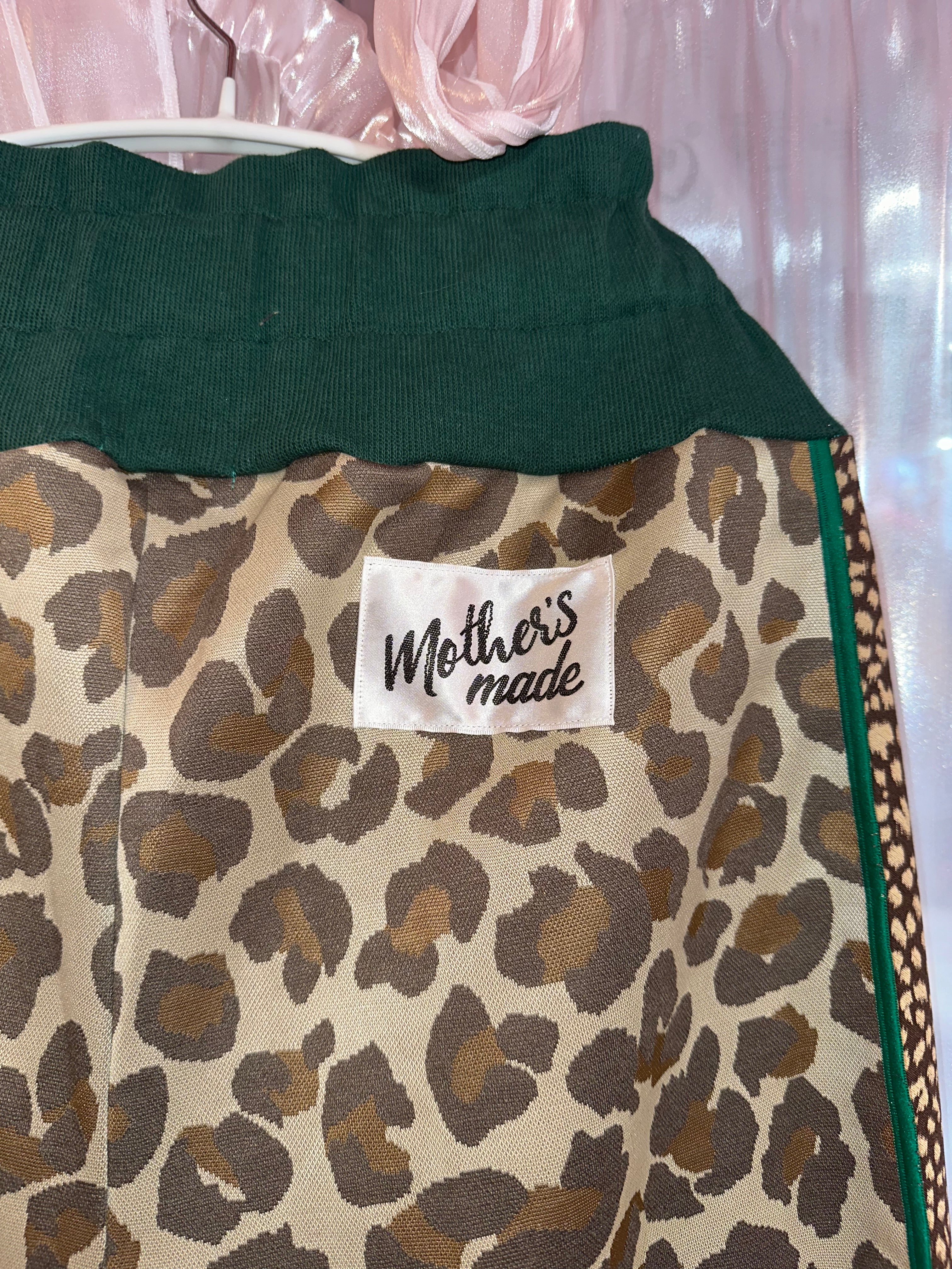 チュール付きヒョウ柄パンツ