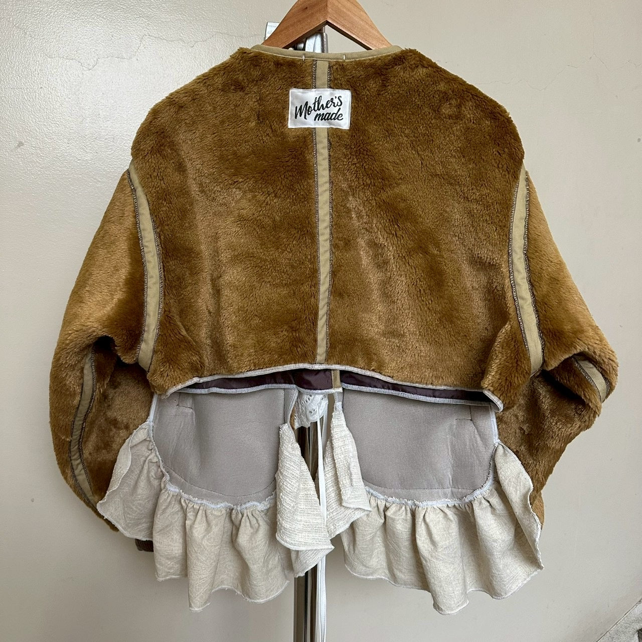 ボアベージュ白レースショットジャケット