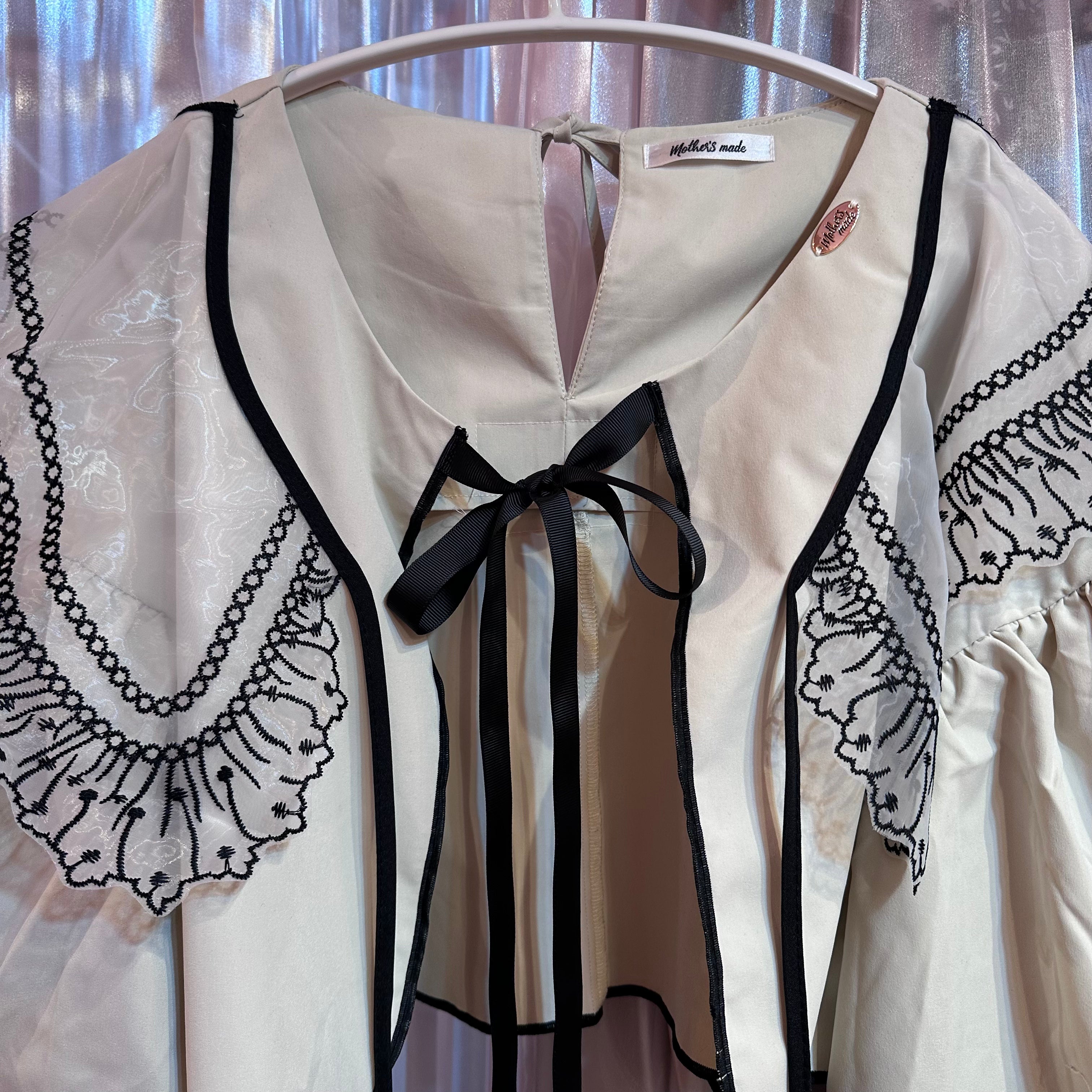 アイボリーレース刺繍ハウリー