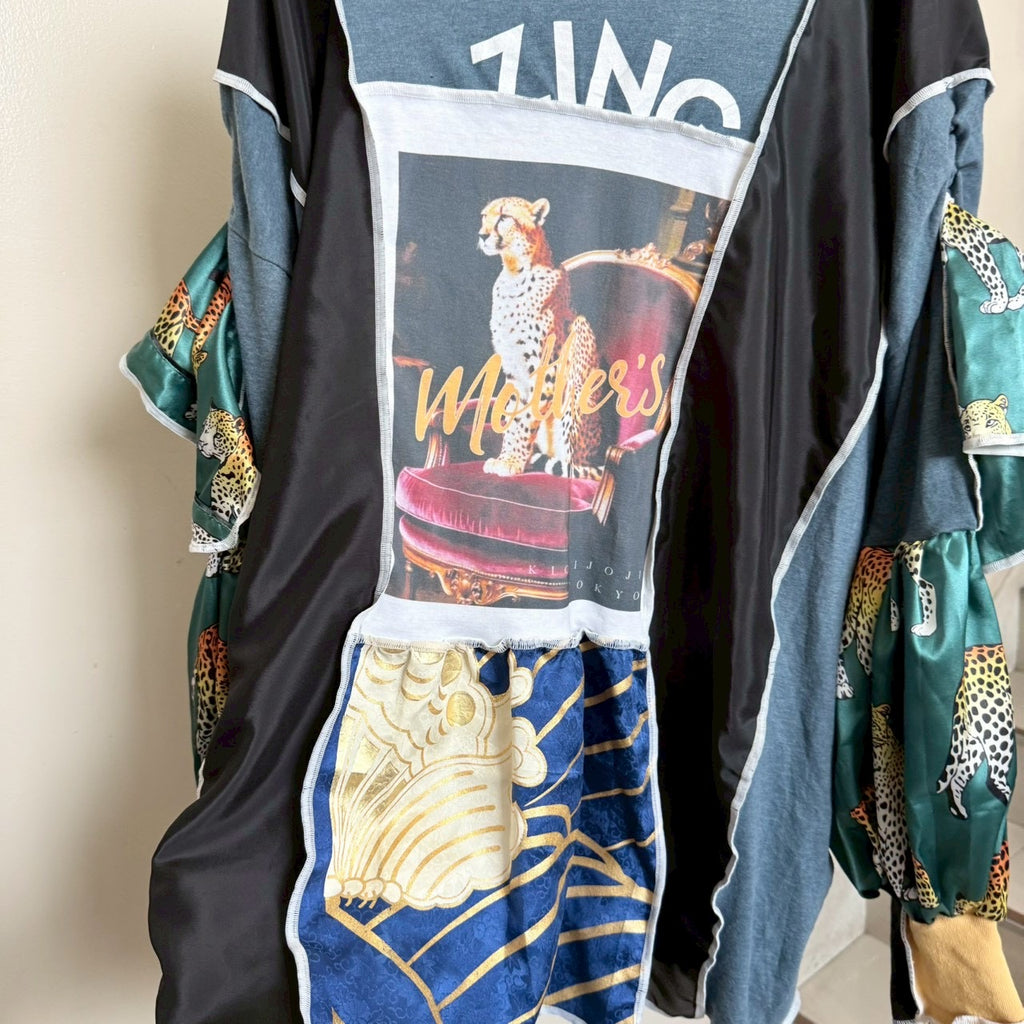 チータープリントのバルーンスリーブトップス