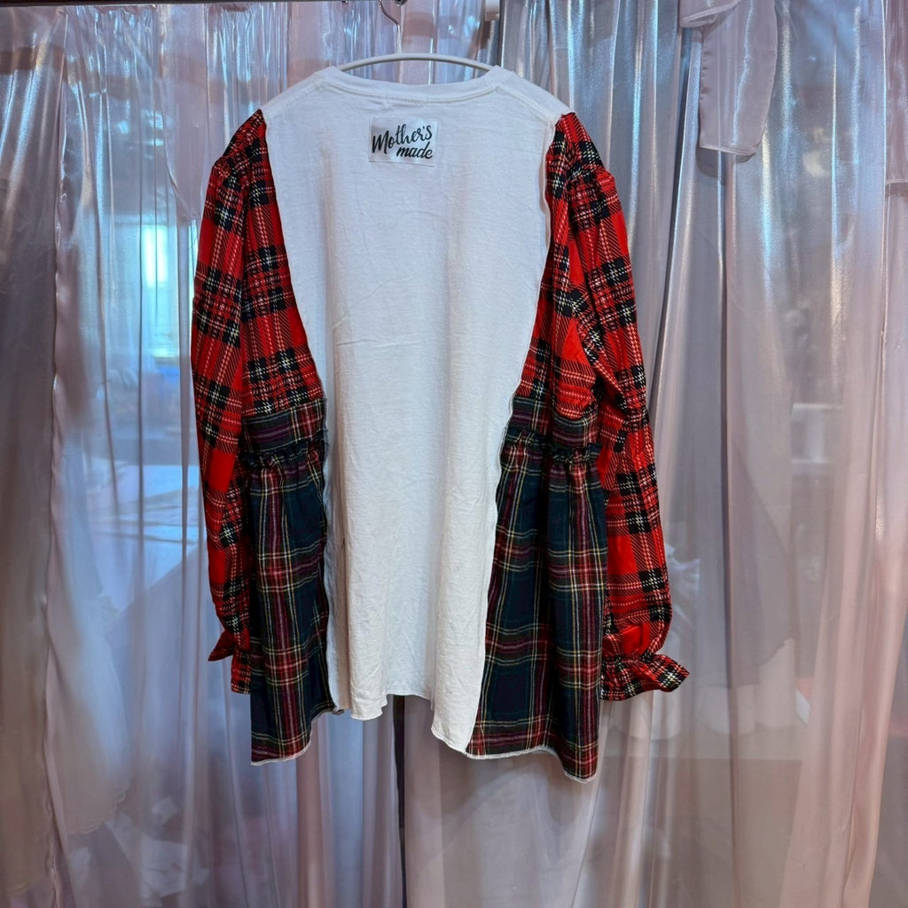 グレムリンのチェック柄トップス