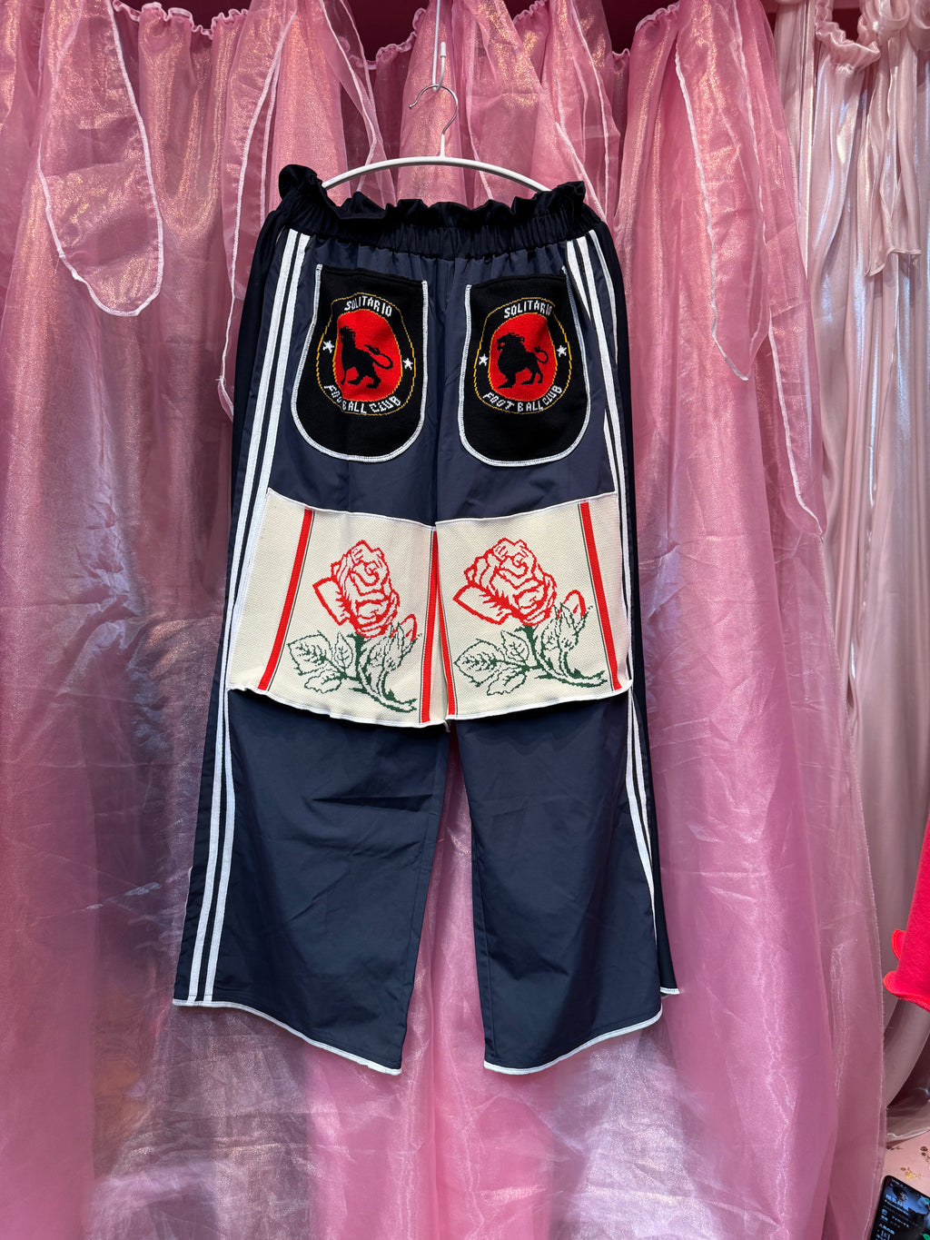 インスタライブ紹介商品・608501バラジャカード切替トラックパンツ(ネイビー)
