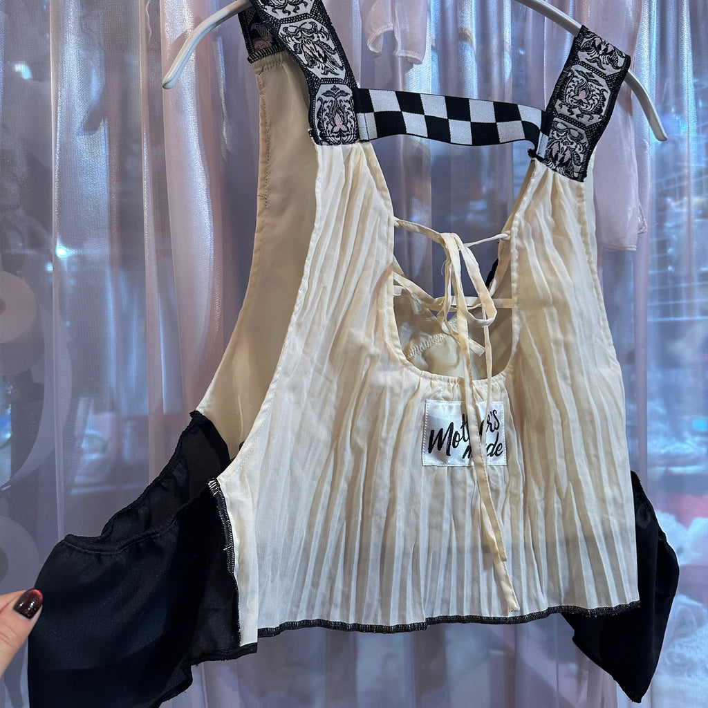 フリルレースキャミソール